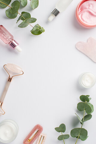Moreton Mae skincare tools and botanicals